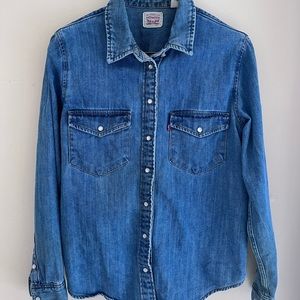 Levi’s denim shirt
